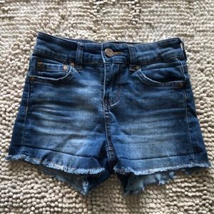 🌙Cute Mid-Waisted Shorts🌙